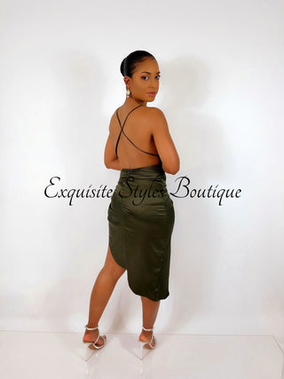 Kelly Satin Dress - Exquisite Styles Boutique